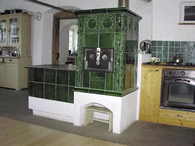 Piec kuchenny-tradycja, prestiż i nowoczesność. 79