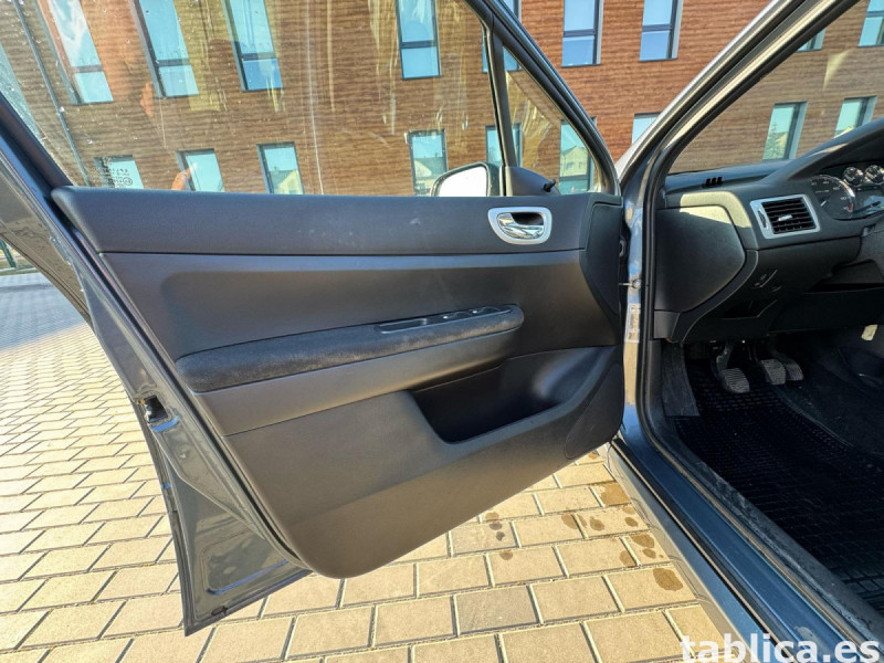 Peugeot 307 8
